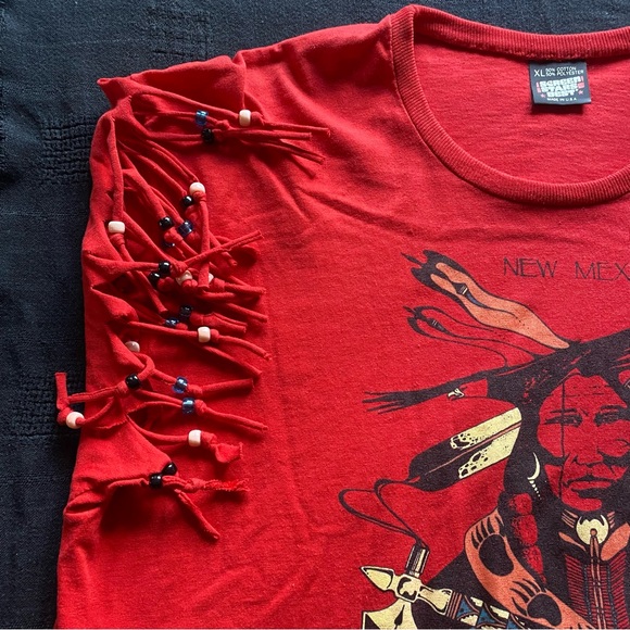 VTG Screen Stars Best Black Label Native American beaded Fringe Tee Shirt. XL - Picture 8 of 16